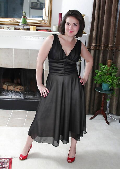 Adorable milf Penny Prite in sexy undies denudes small tits and spreads her legs 