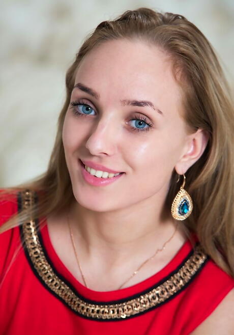 Hot youthful Tayra A in fancy skirt makes some hot foot fetish action 